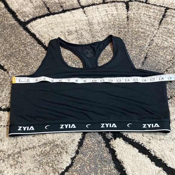 💙 Zyia Active Black Racerback Sports Bra - Picture 6 of 7